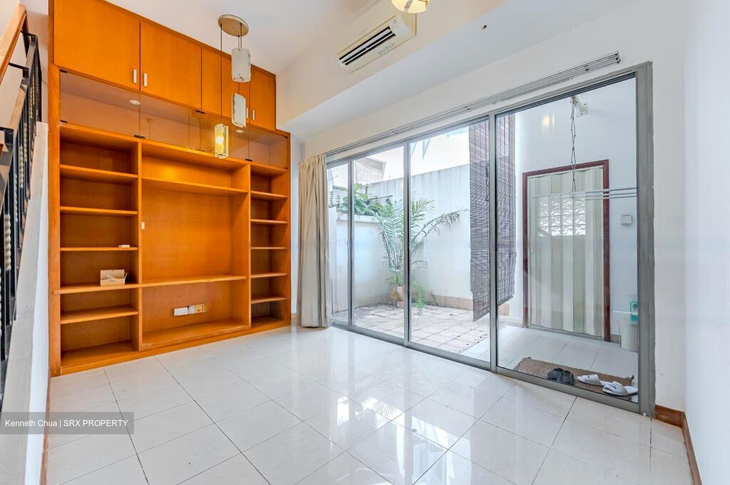 Bedok Road (D16), Terrace #496477141